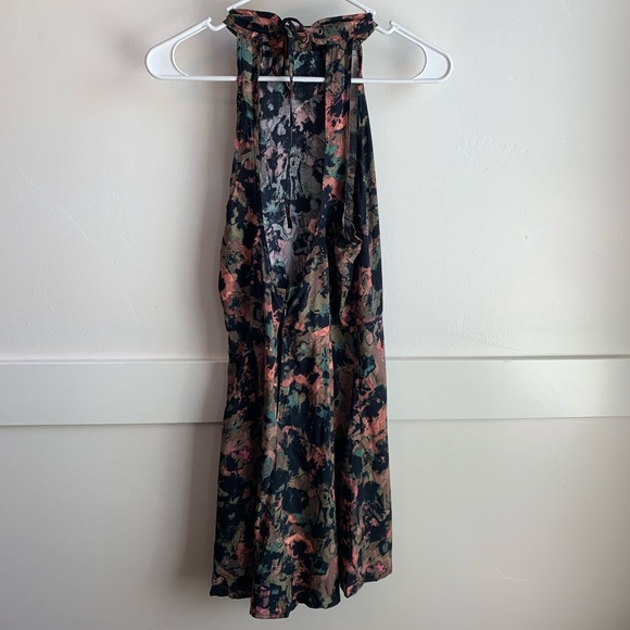 NWT RVCA Kingsman Mauve Floral High Neck Open Back Mini Dress - Picture 5 of 10